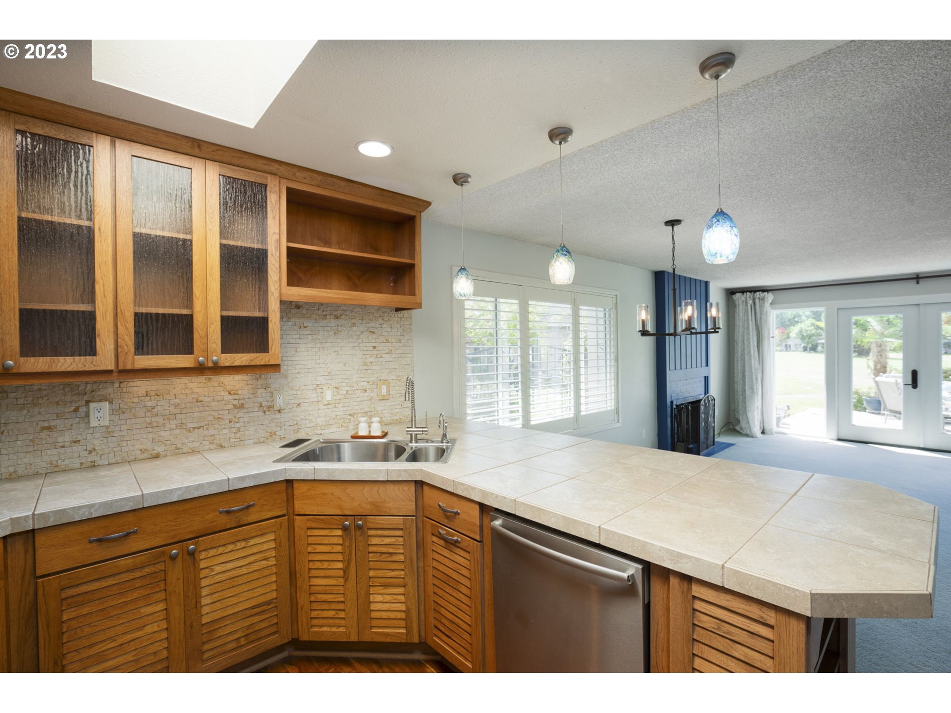 32207 Southwest Boones Bend Road Wilsonville, OR 97070 - Photo 4 of 30 Gallery Image 4