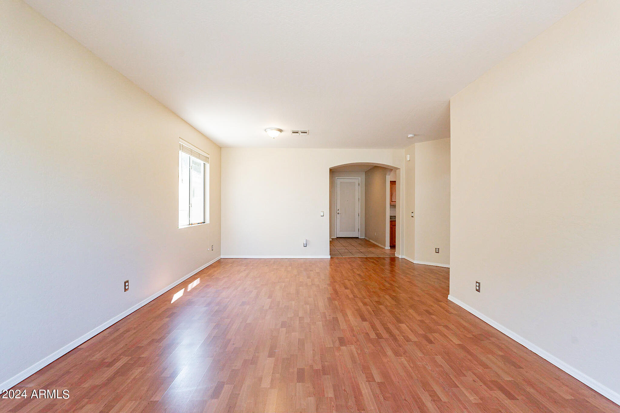 2720 East Fremont Road Phoenix, AZ 85042 - Photo 12 of 27 Formal Dining/Living