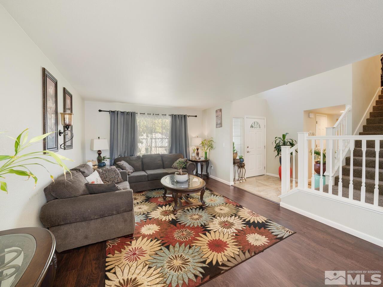 8471 Piper Place Reno, NV 89506 - Photo 6 of 23 Photo 6