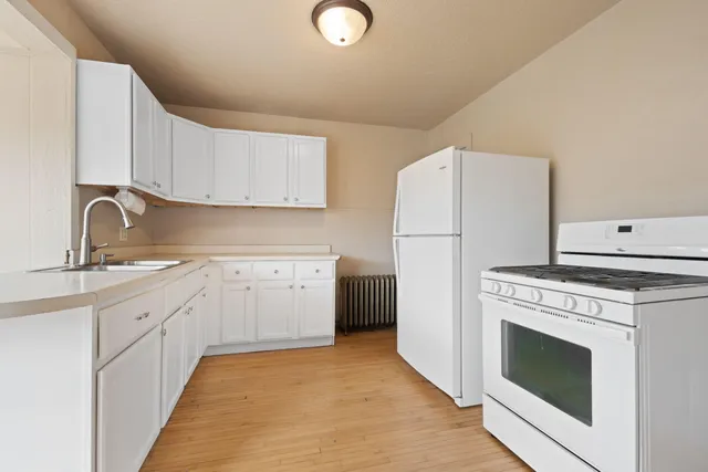 $259,900 | 2219 South 59th Street, West Allis, WI 53219