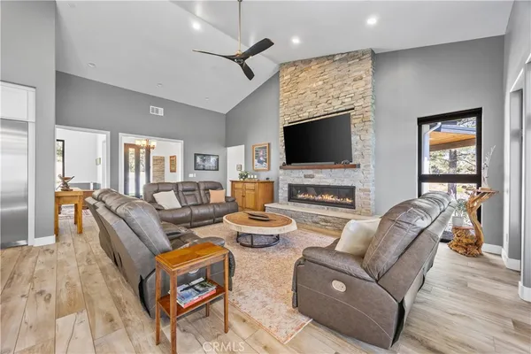 $1,085,000 | 27300 Stirrup Way, Tehachapi, CA 93561