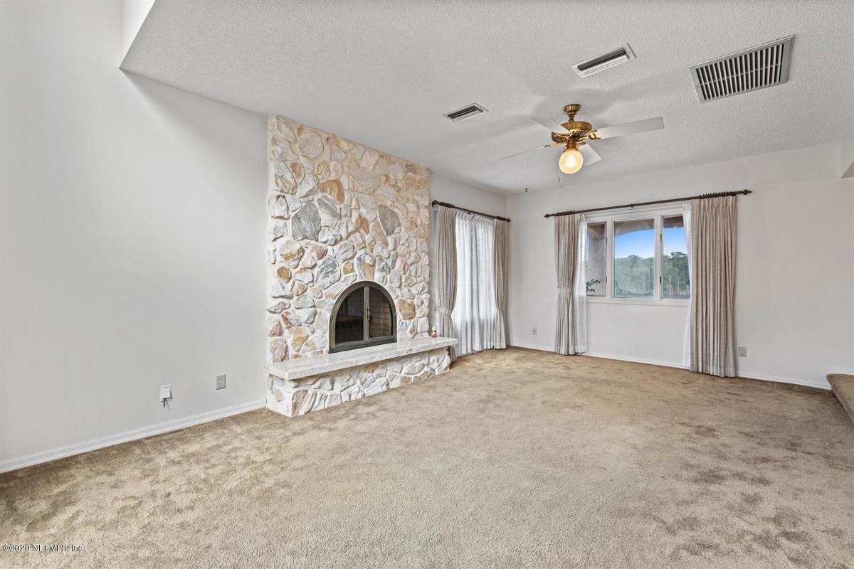 117 River Road Satsuma, FL 32189 - Photo 28 of 50 Living