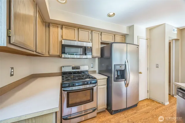 $474,995 | 7608 145th Ave Court East, Sumner, WA 98390