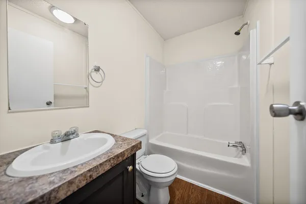 $1,050 | 802 Monroe Lane, Oak Grove, KY 42262
