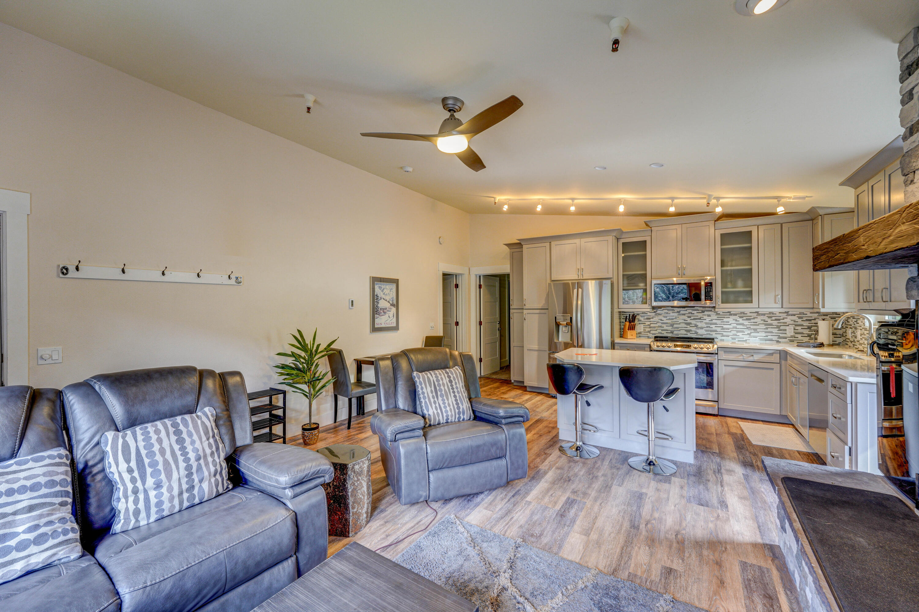 351 2nd Avenue South, Unit 506 Ketchum, ID 83340 - Photo 1 of 13 Main