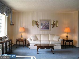 3403 Brookview Road Philadelphia, PA 19154 - Photo 6 of 9 Gallery Image 6