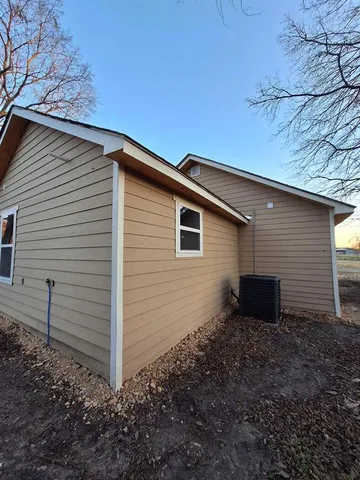 $220,000 | 240 West Marshall Avenue, Cooper, TX 75432