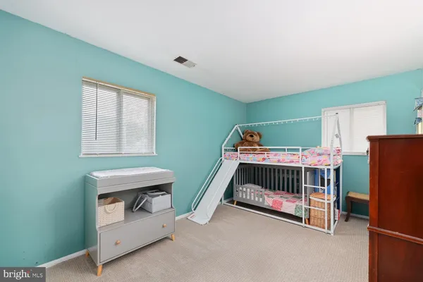 $595,000 | 412 Patrick Lane, Herndon, VA 20170