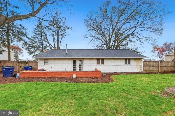 $595,000 | 412 Patrick Lane, Herndon, VA 20170