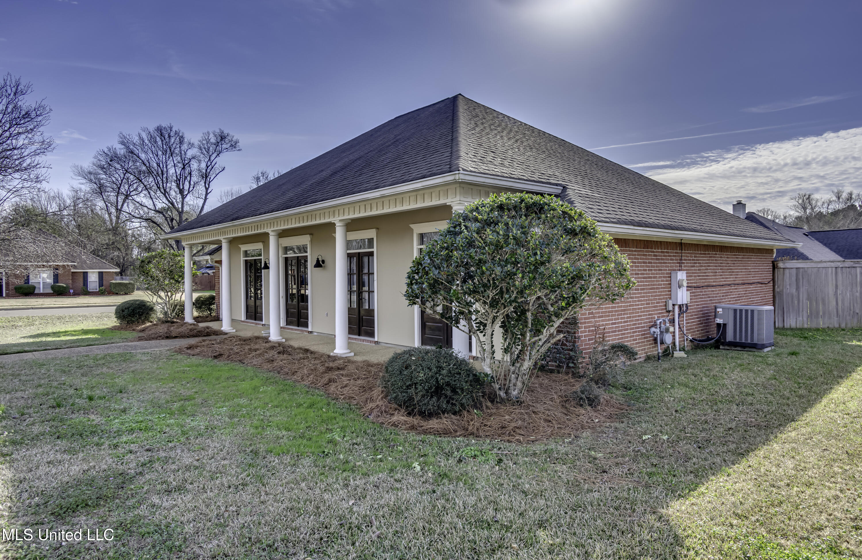 101 Hayfield Place Madison, MS 39110 - Photo 4 of 49 101 Hayfield Rd--2