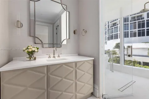 $59,500,000 | 17975 Collins Avenue, Unit NSF02, Sunny Isles Beach, FL 33160
