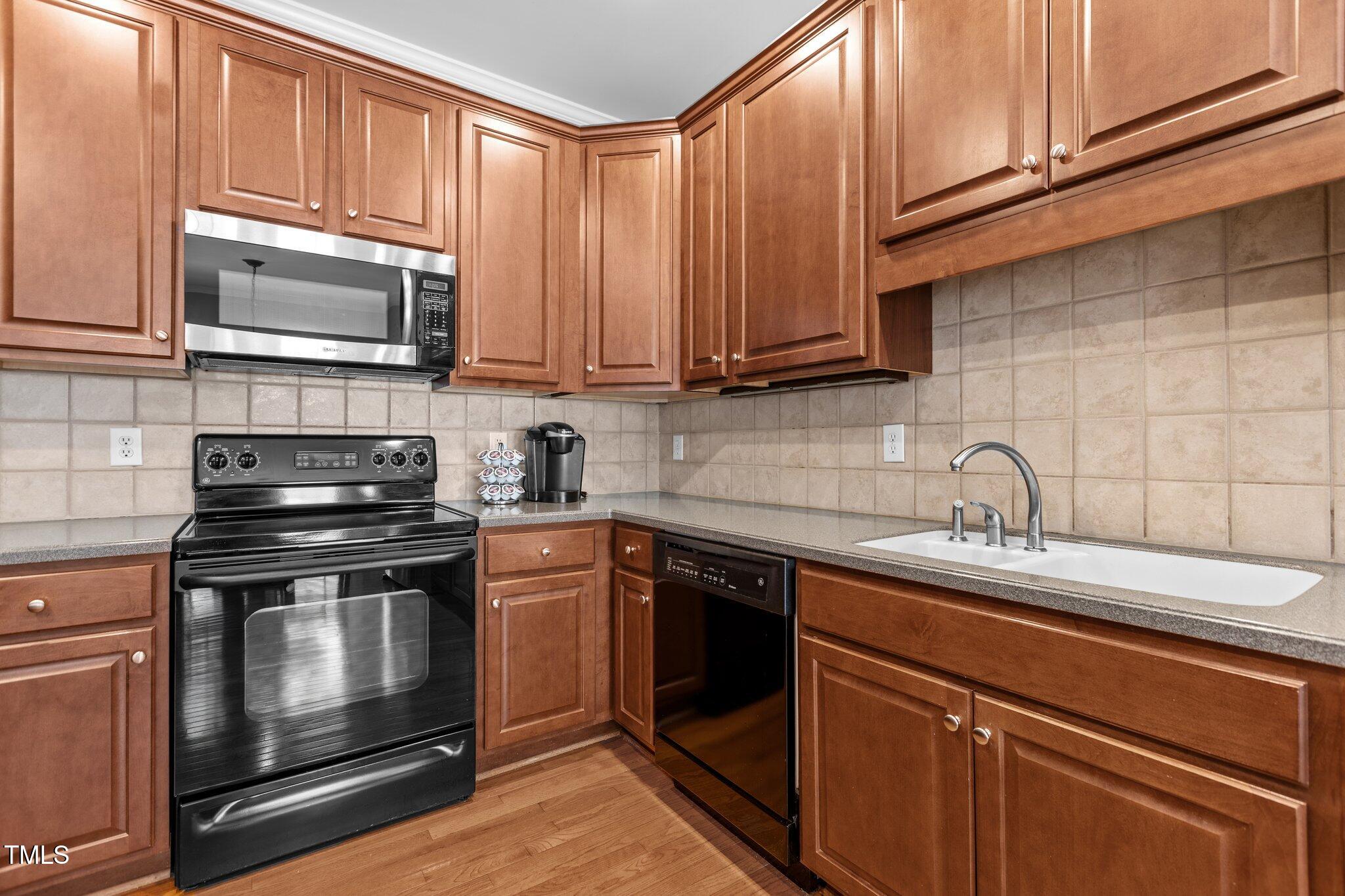 2503 St Paul's Square Raleigh, NC 27614 - Photo 14 of 47 18-web-or-mls-2N6A9497