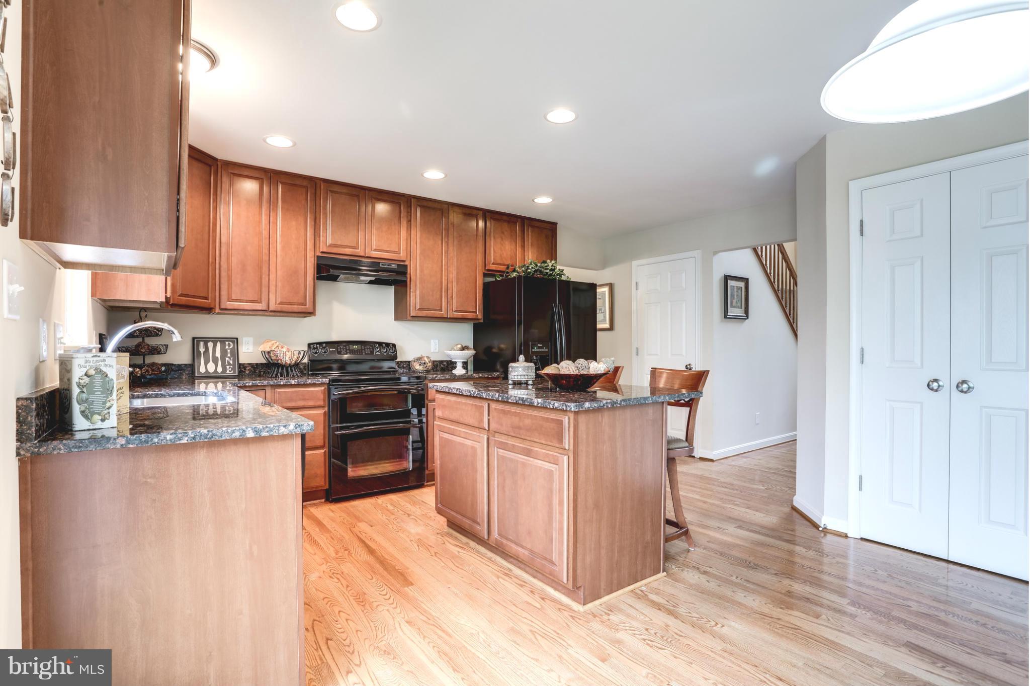 6084 Old Washington Road Elkridge, MD 21075 - Photo 7 of 22 Kitchen
