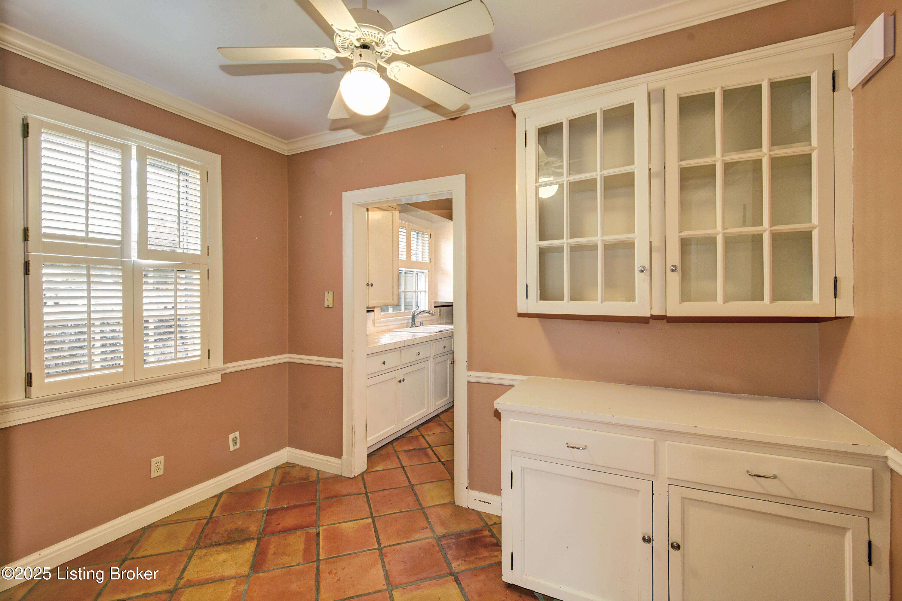 3321 Trinity Road Louisville, KY 40206 - Photo 6 of 20 _DSC3974_6_7