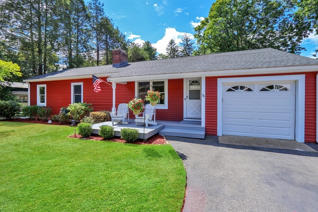34 Glen Road Westwood, MA 02090 - Photo 2 of 35 Gallery Image 2
