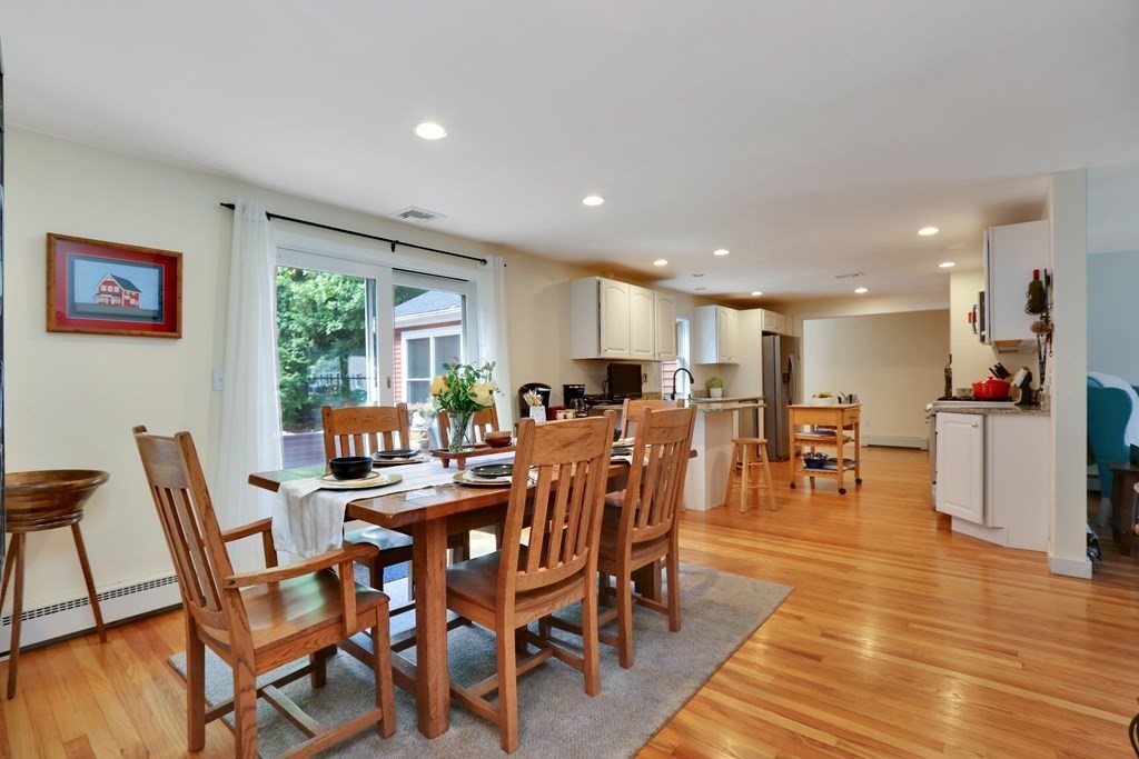 34 Glen Road Westwood, MA 02090 - Photo 7 of 35 Gallery Image 7