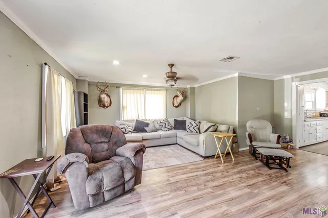 $129,900 | 211 Hellier Street, Houma, LA 70363