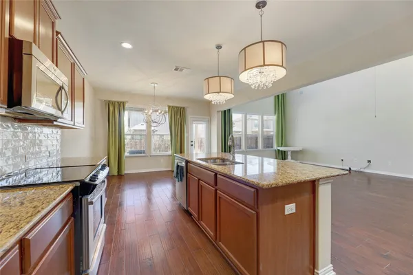 $2,095 | 16105 Travesia Way, Austin, TX 78728