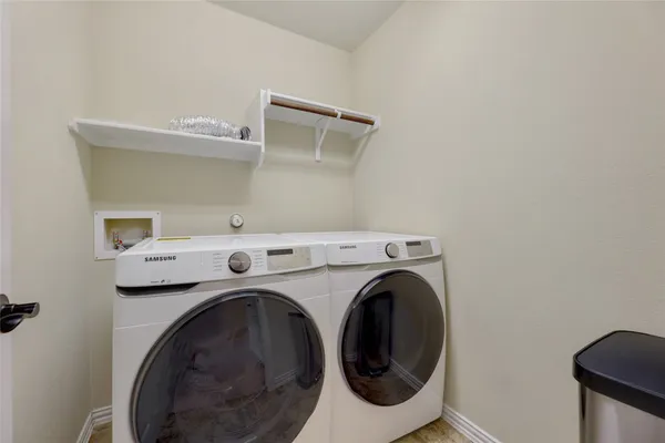 $2,095 | 16105 Travesia Way, Austin, TX 78728