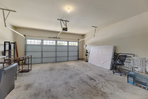 $2,095 | 16105 Travesia Way, Austin, TX 78728