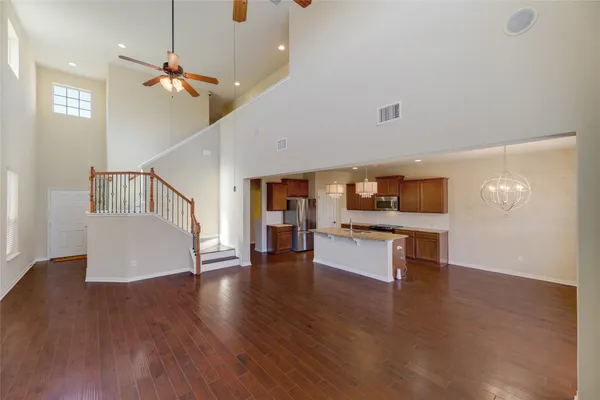 $2,095 | 16105 Travesia Way, Austin, TX 78728