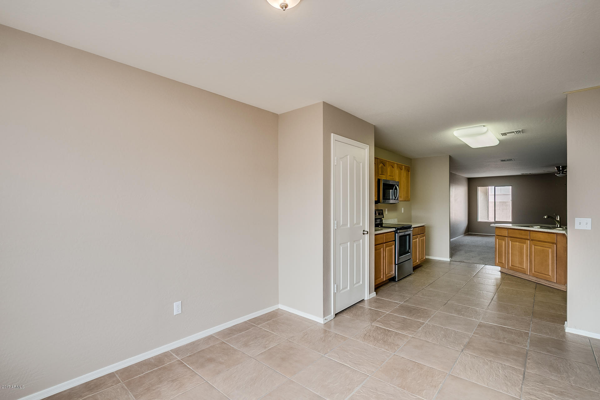 2926 West Fremont Rd. Phoenix, AZ 85041 - Photo 9 of 15 Fremont-17