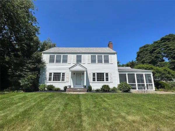 $8,500 | 6 Beech Hill Road, Huntington, NY 11743