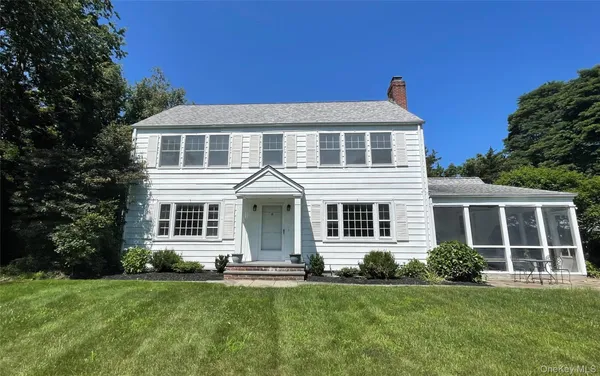 $8,500 | 6 Beech Hill Road, Lloyd Harbor, NY 11743