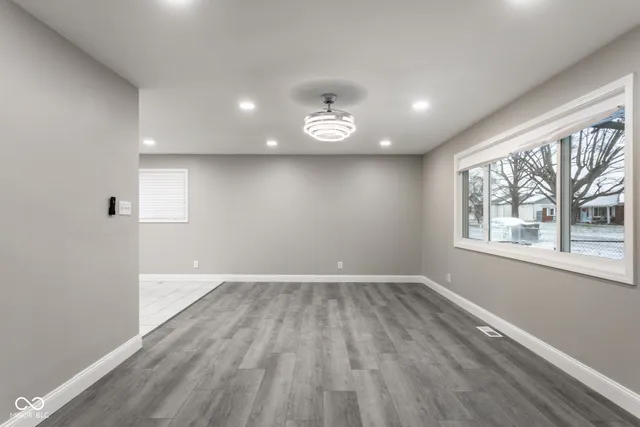 $185,000 | 2828 South Illinois Street, Indianapolis, IN 46225