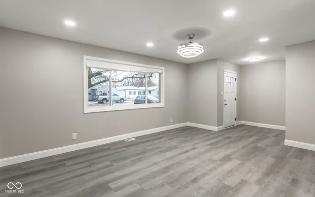 $185,000 | 2828 South Illinois Street, Indianapolis, IN 46225