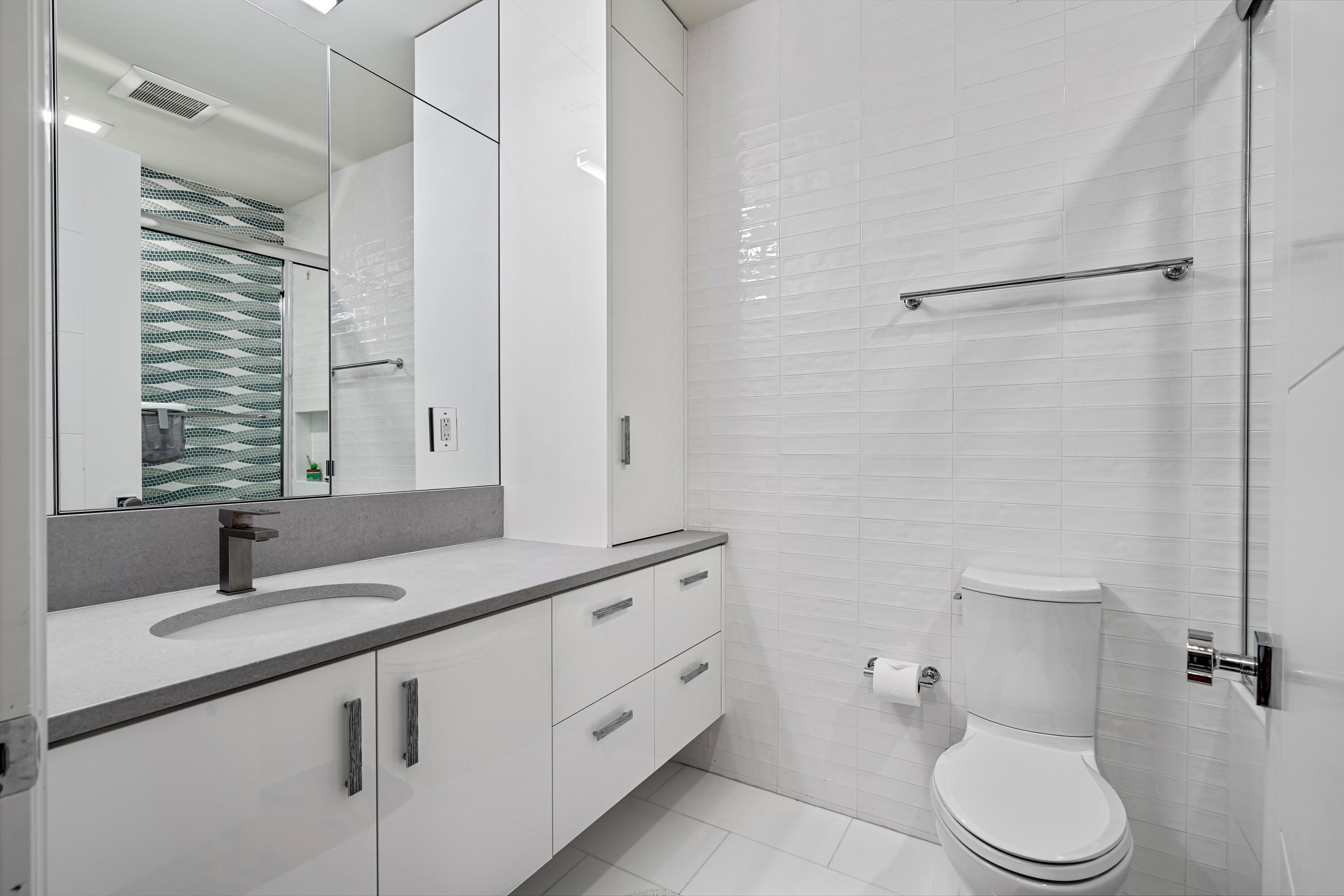 2485 Northwest 46th Street Boca Raton, FL 33431 - Photo 19 of 28 Guest Bath