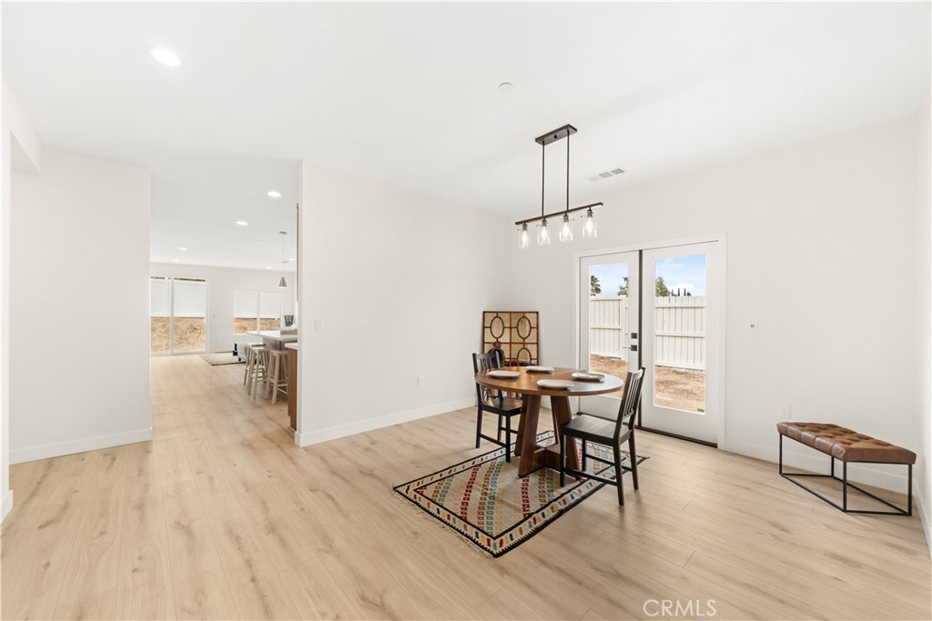 9265 Duncan Avenue Riverside, CA 92503 - Photo 6 of 36
