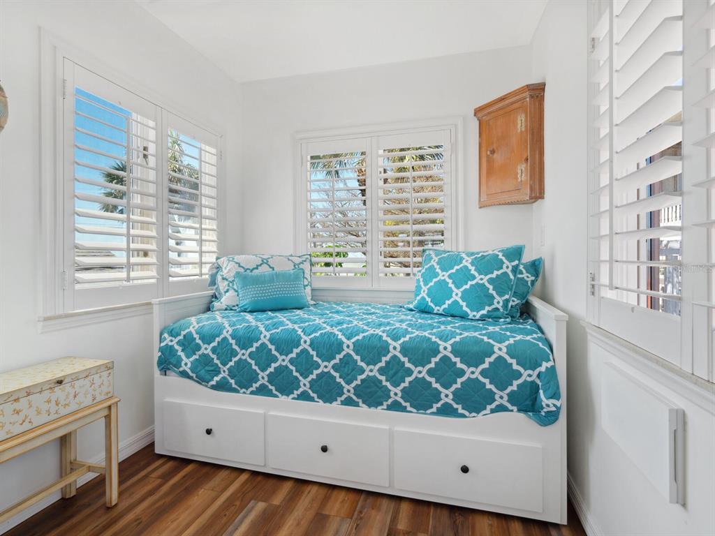 2110 Casey Key Road Nokomis, FL 34275 - Photo 48 of 75