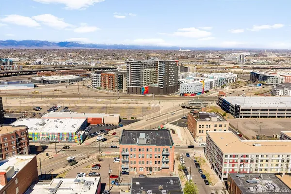 a picture of city view