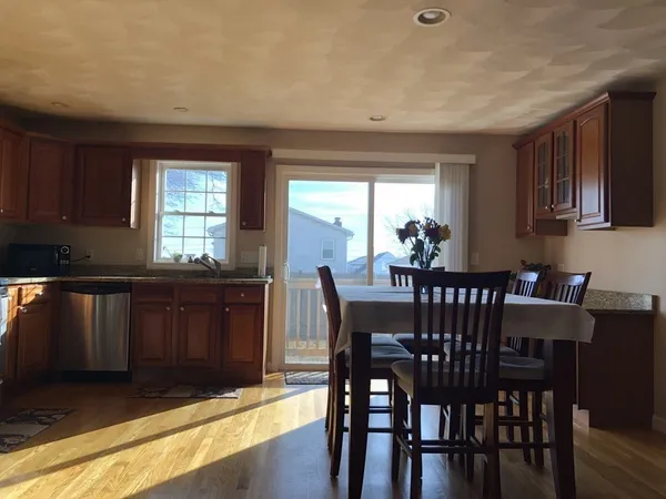 $3,850 | 111 Oxford Street, Unit B, Revere, MA 02151