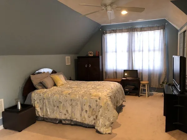 $3,850 | 111 Oxford Street, Unit B, Revere, MA 02151