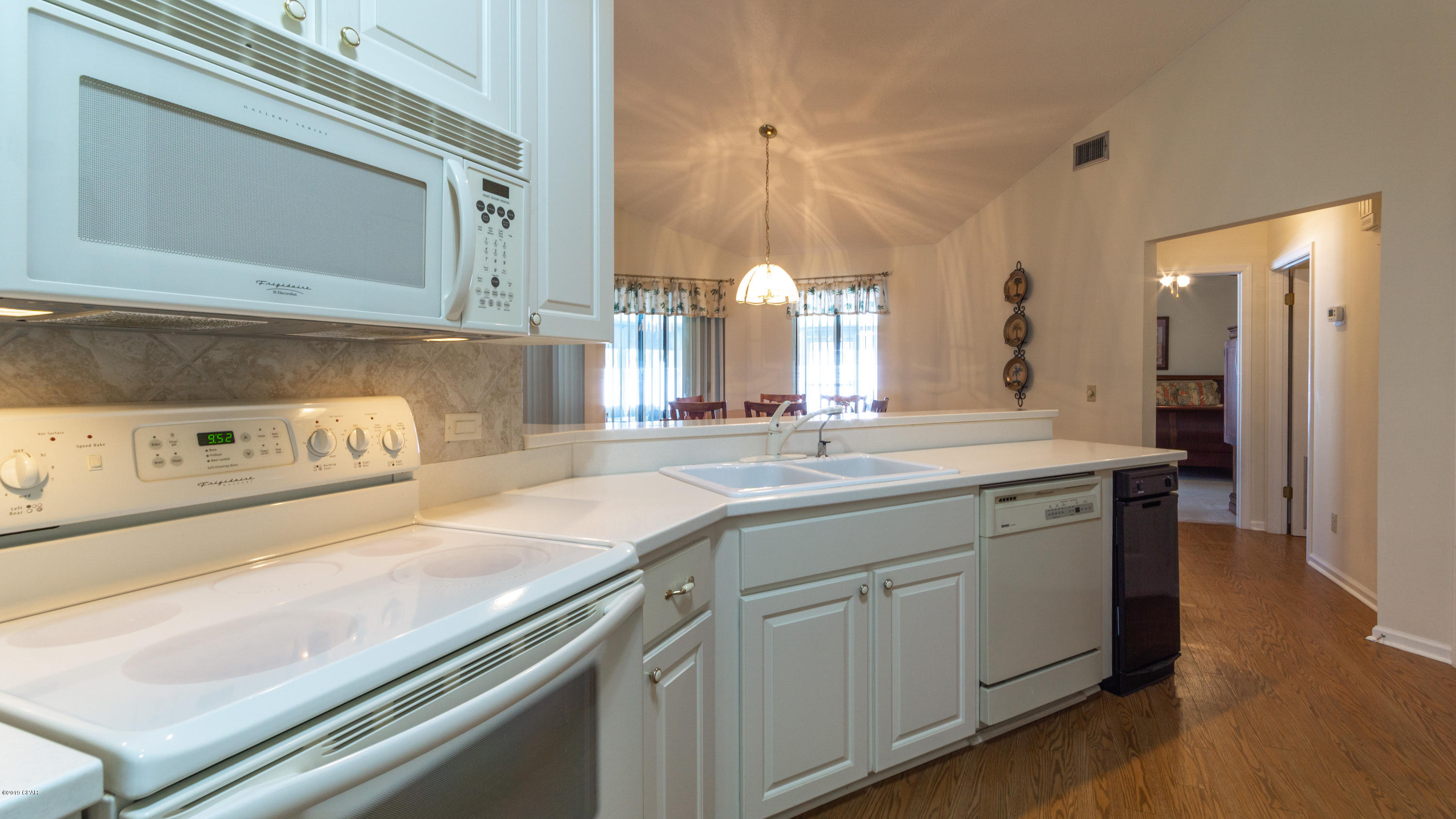2836 Longleaf Road Panama City, FL 32405 - Photo 11 of 37 Gallery Image 11