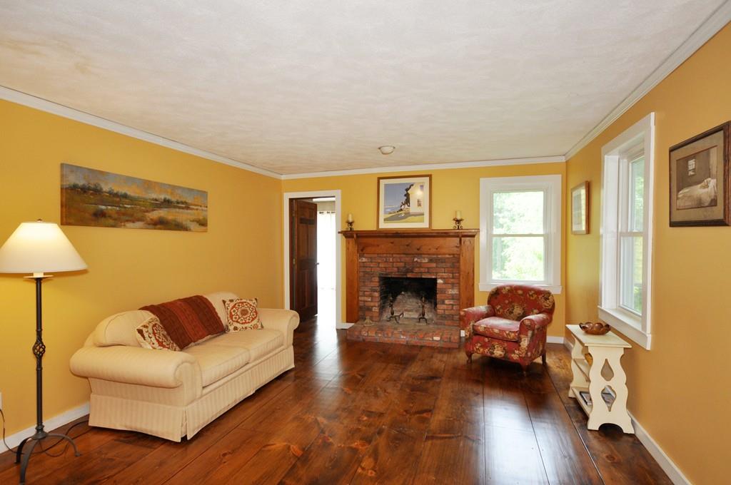 39 Seminole Road Acton, MA 01720 - Photo 2 of 30 Gallery Image 2