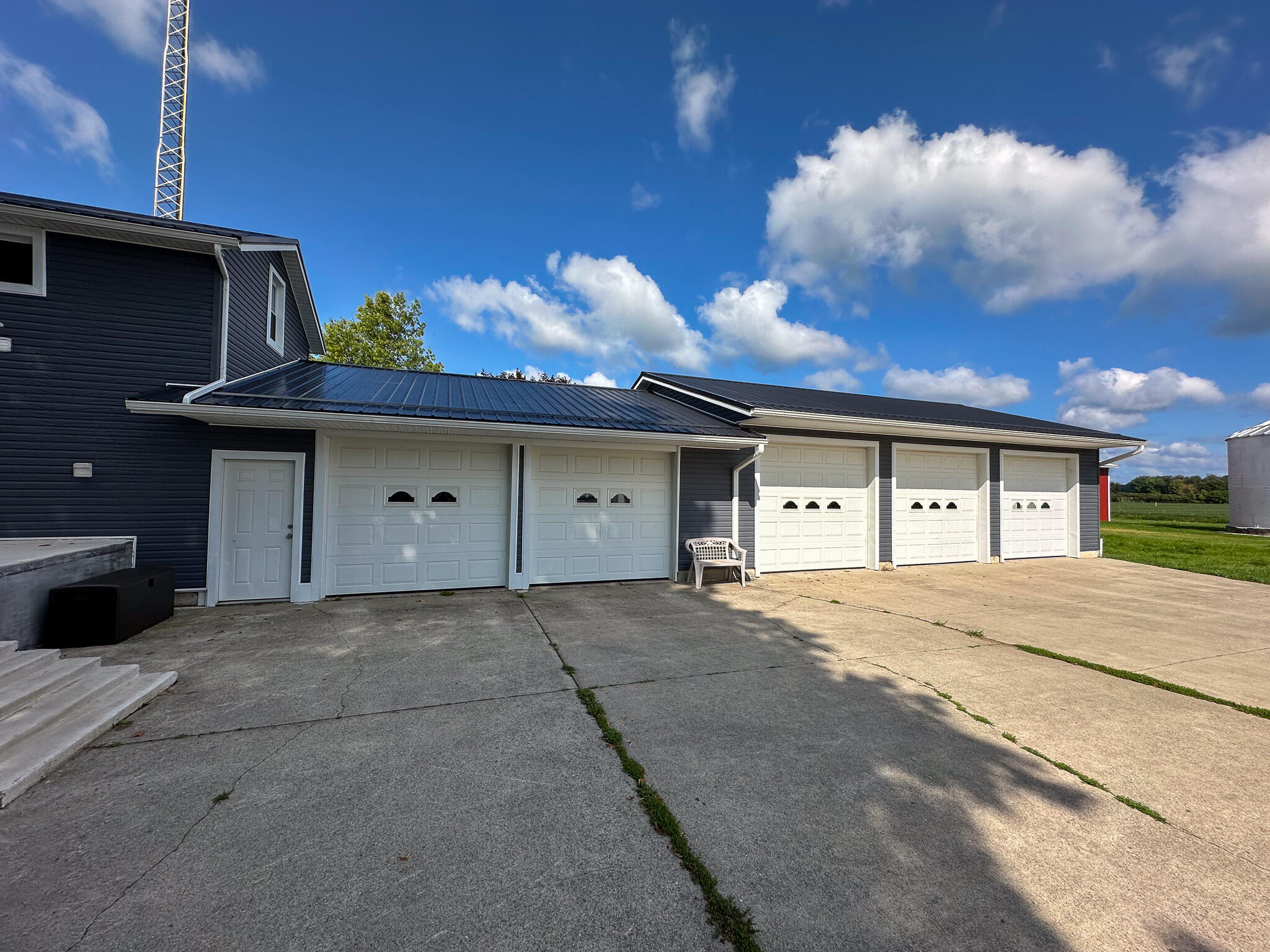 634 East Girard Road Quincy, MI 49082 - Photo 22 of 75 5 Stall