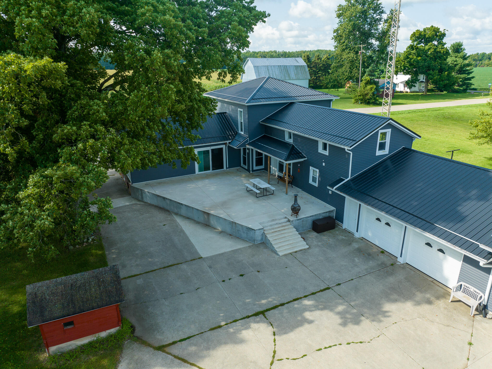 634 East Girard Road Quincy, MI 49082 - Photo 23 of 75 Back Deck Close