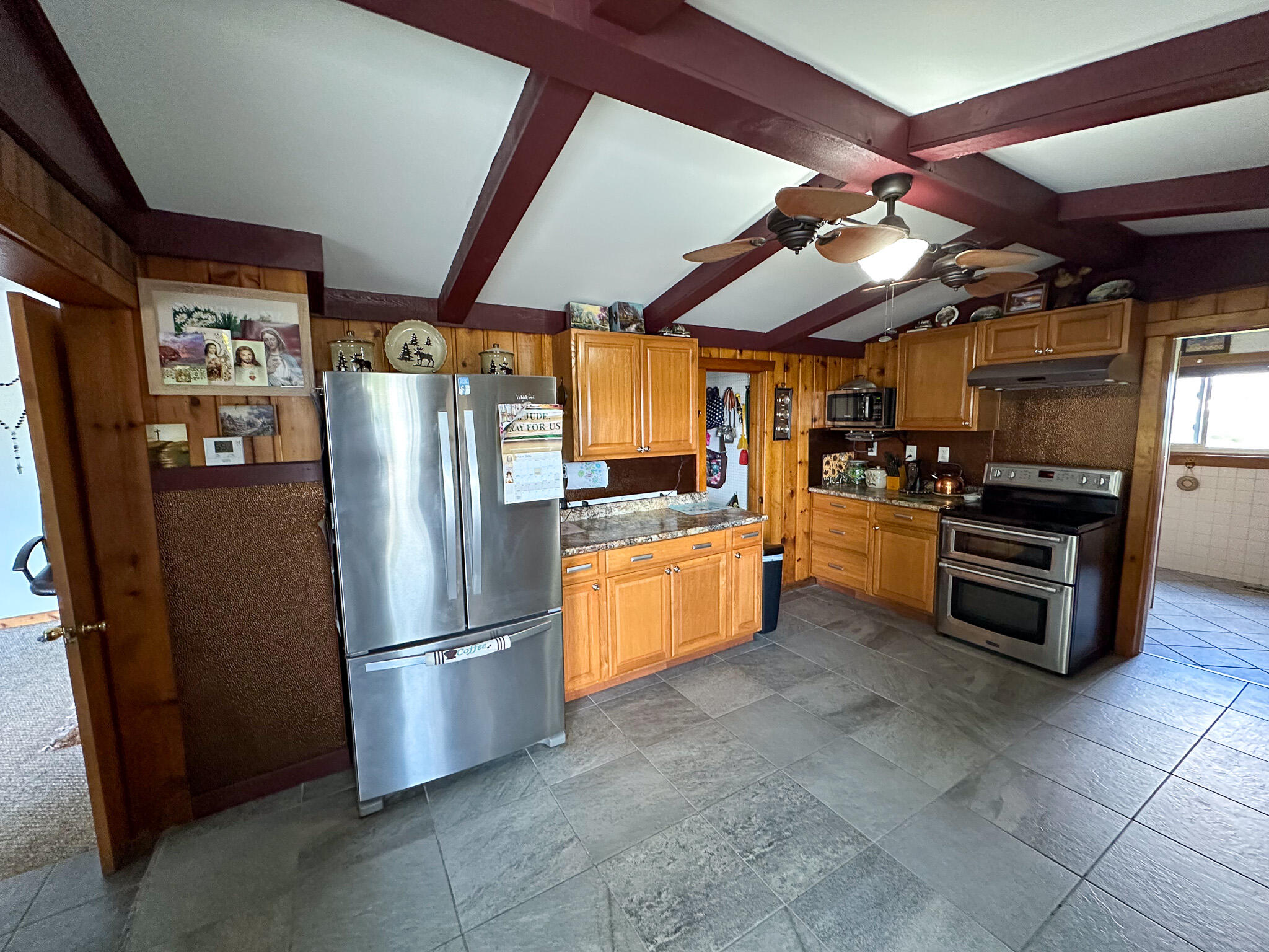 634 East Girard Road Quincy, MI 49082 - Photo 29 of 75 Kitchen 3