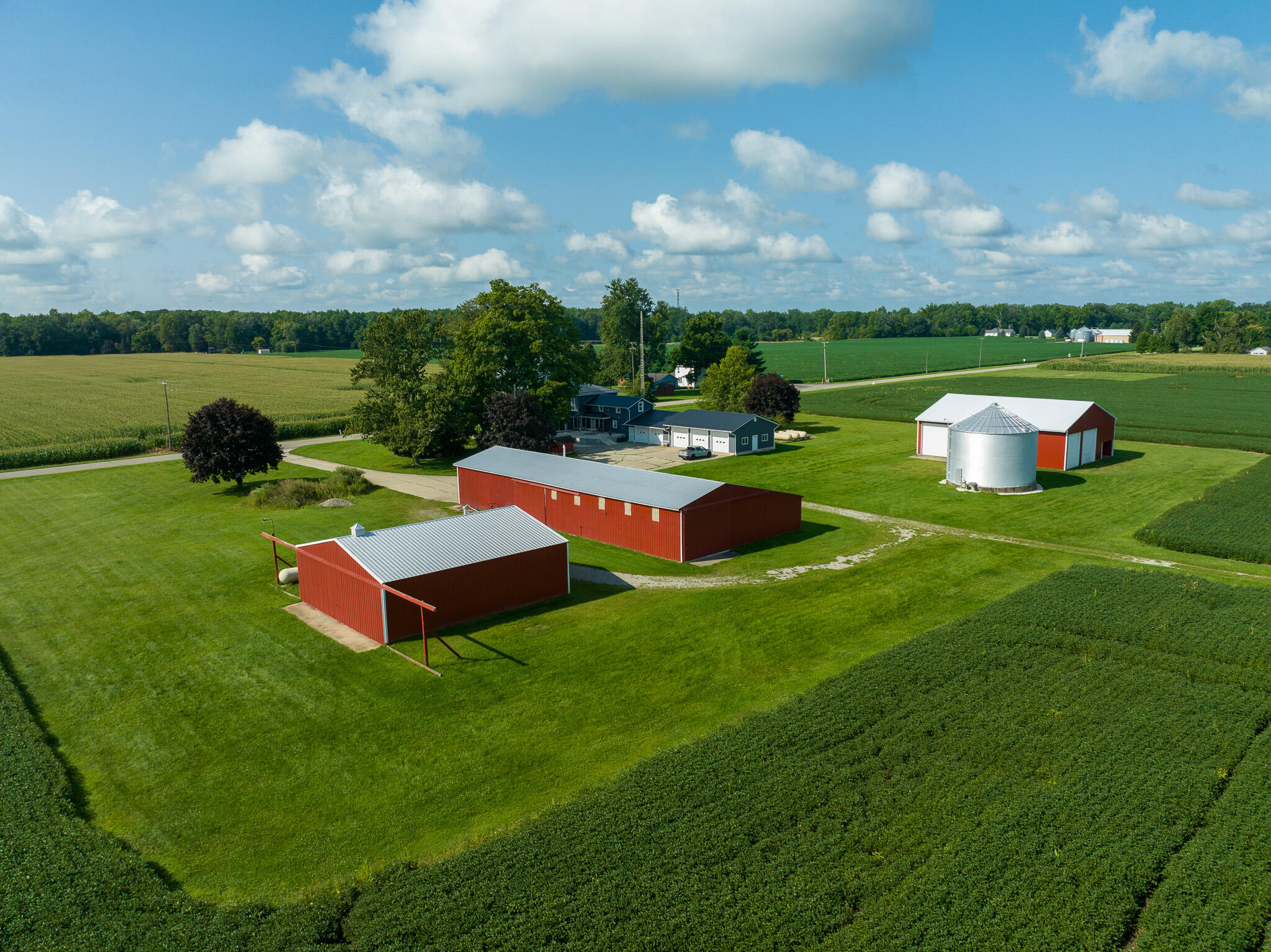 634 East Girard Road Quincy, MI 49082 - Photo 44 of 75 Building Low Angle