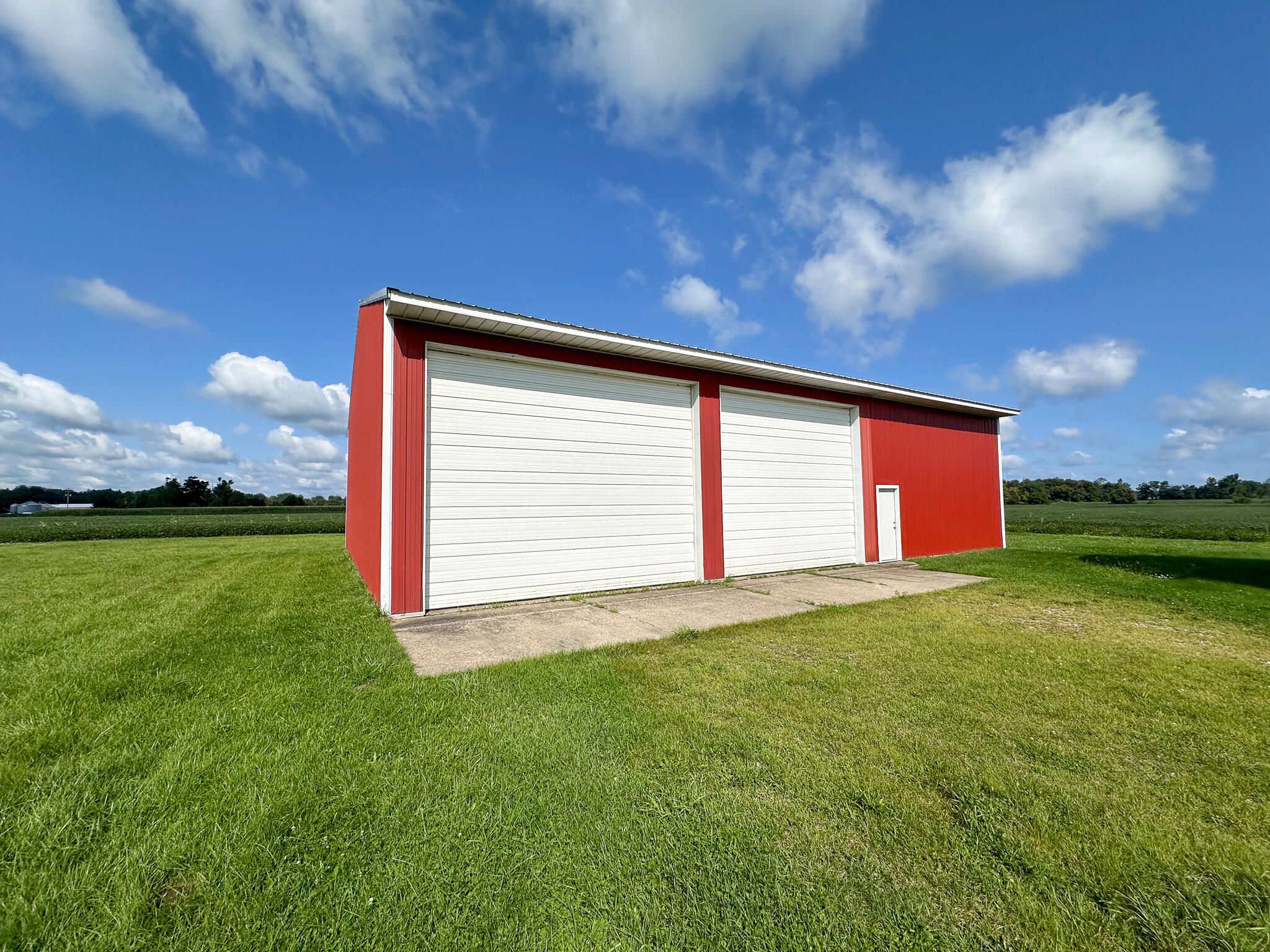 634 East Girard Road Quincy, MI 49082 - Photo 47 of 75 Big Barn Outside 1