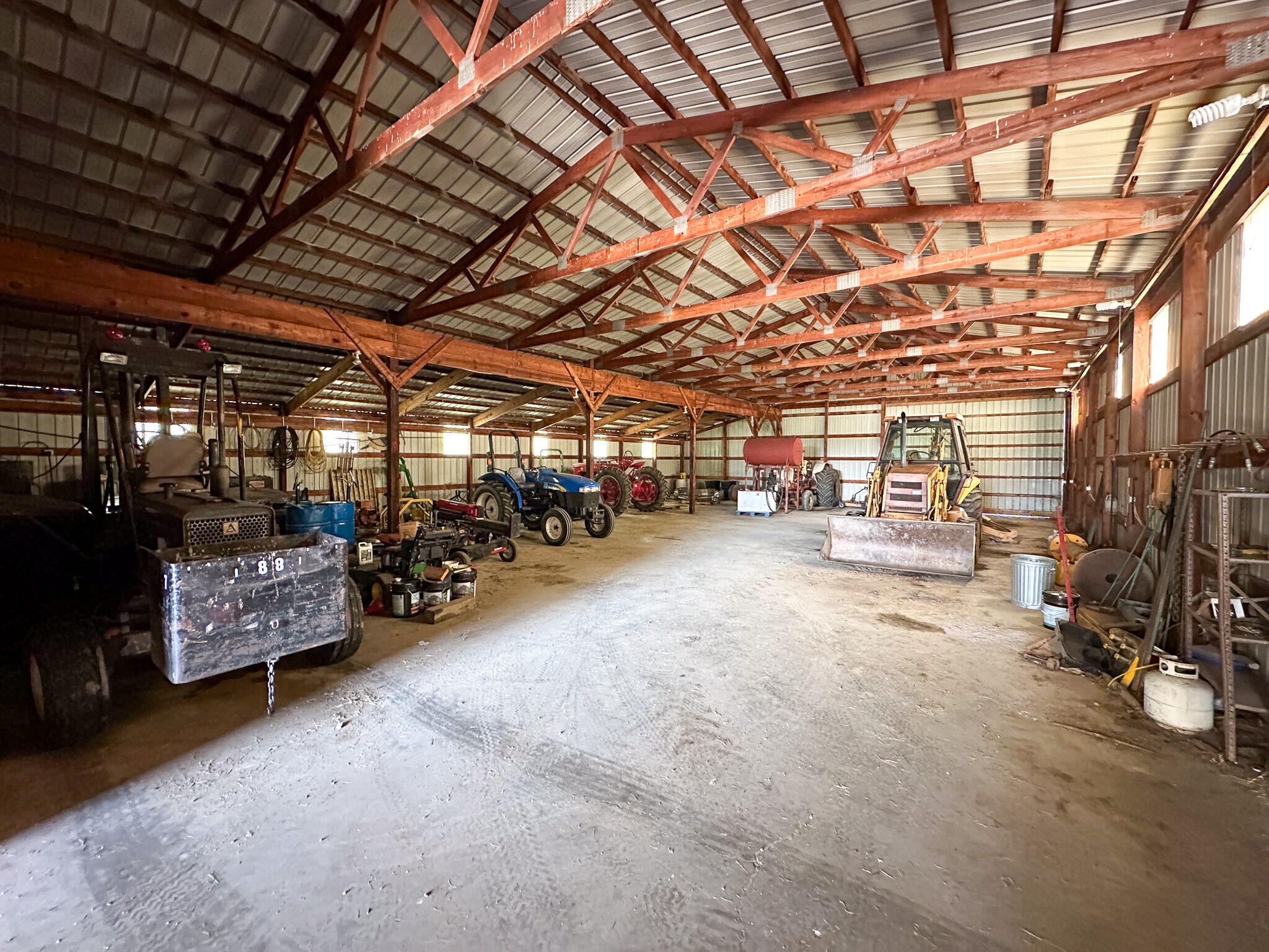 634 East Girard Road Quincy, MI 49082 - Photo 54 of 75 Cold Storage Indoor 1