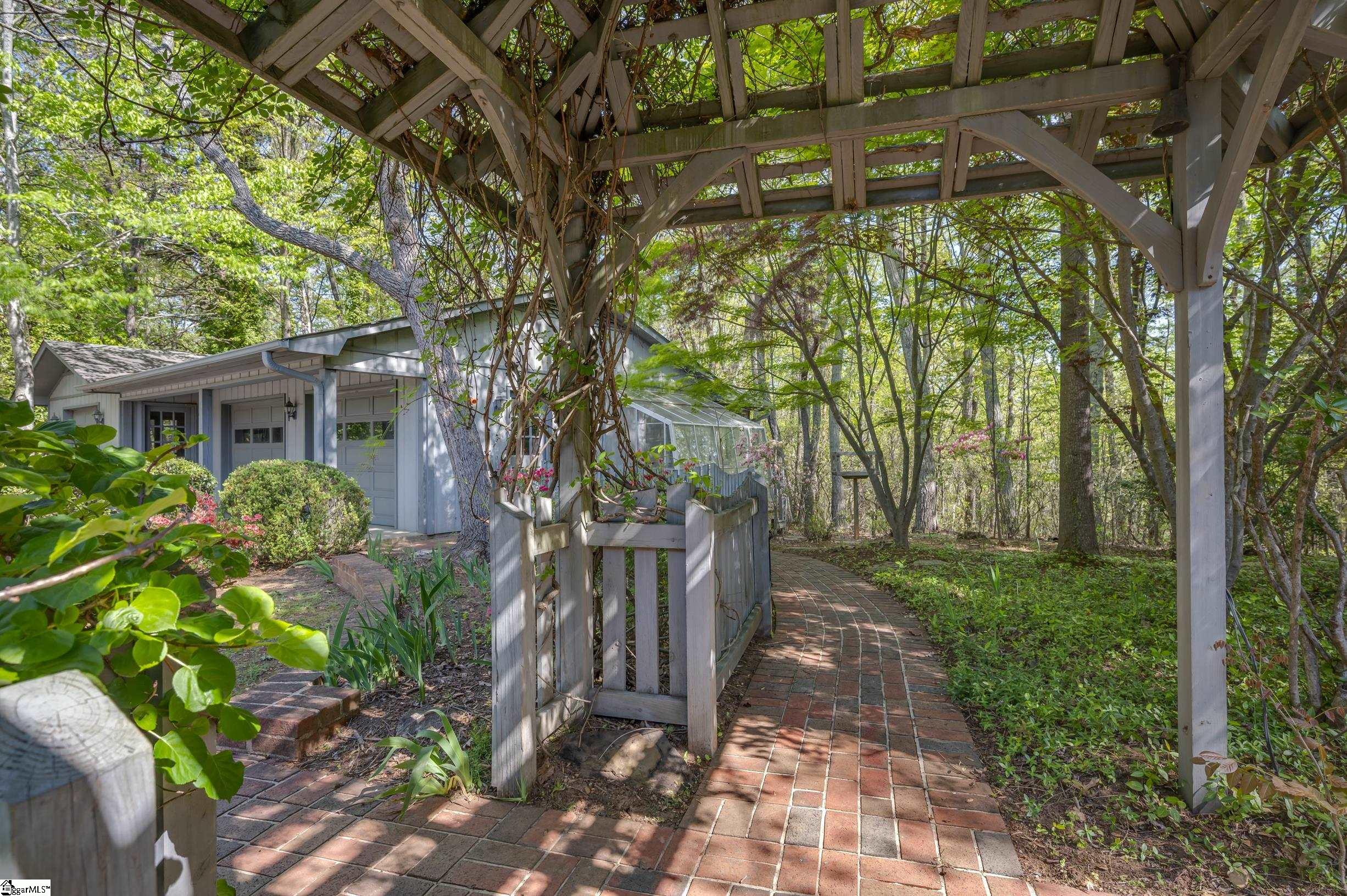 176 Fox Run Lane Tryon, NC 28782 - Photo 5 of 41