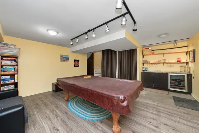 $990,000 | 535 North Wood Street, Chicago, IL 60622