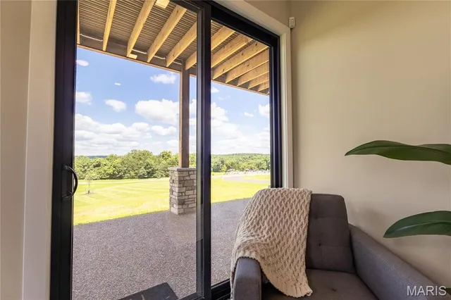 $1,189,000 | 2813 Tyrol Rdg Drive, Innsbrook, MO 63390