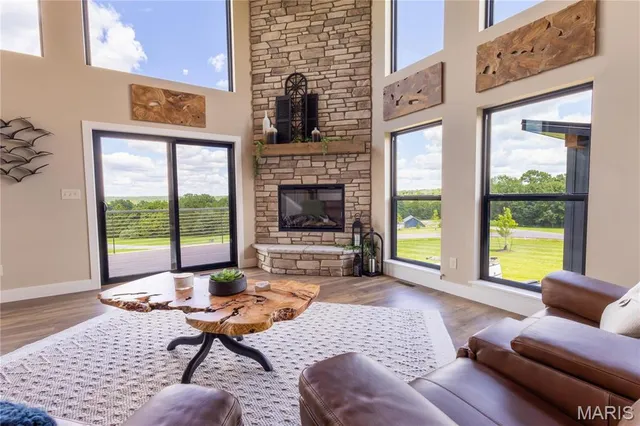 $1,189,000 | 2813 Tyrol Rdg Drive, Innsbrook, MO 63390