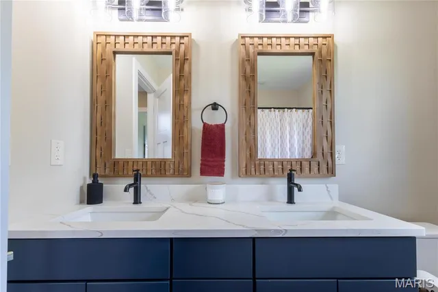 $1,189,000 | 2813 Tyrol Rdg Drive, Innsbrook, MO 63390