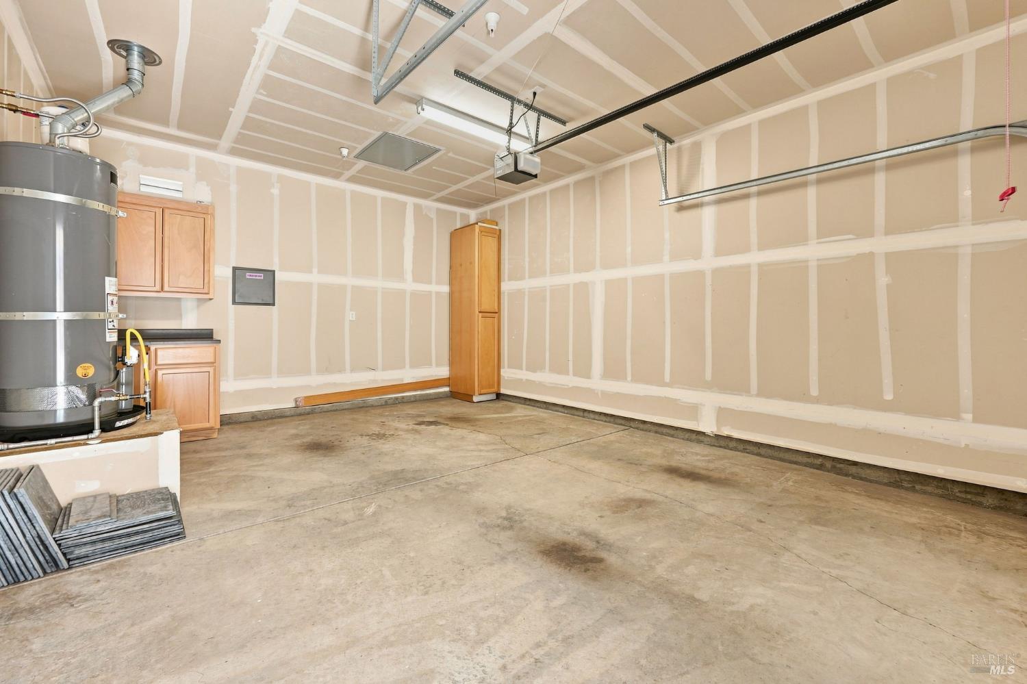 9333 Oak Trail Circle Santa Rosa, CA 95409 - Photo 31 of 42 Gallery Image 31